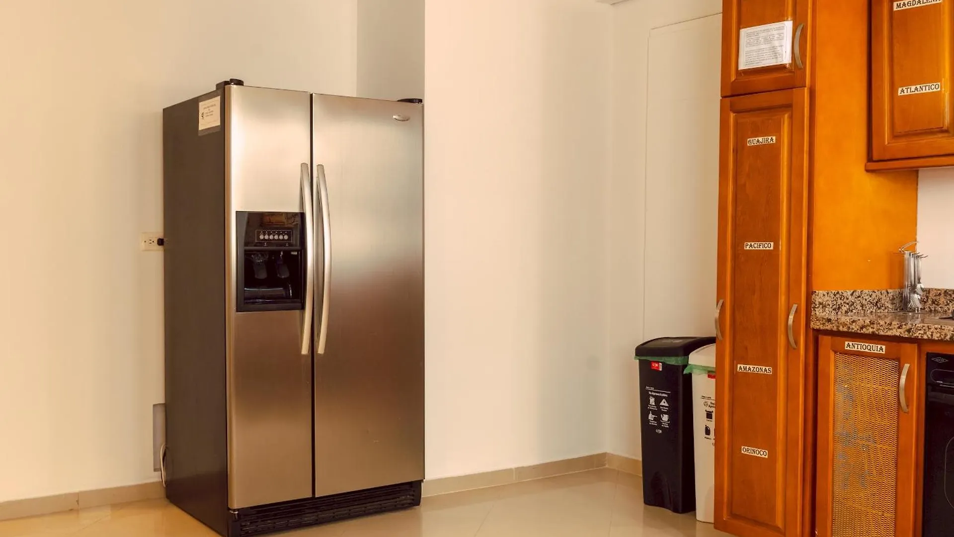 Apartment Habitacion Optima Y Central En El Poblado - B9 Medellin